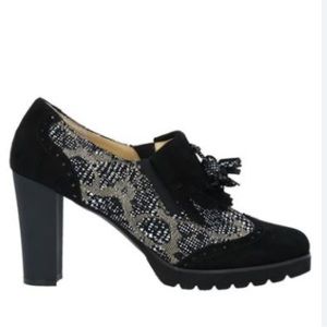 Brunate Italy lightweight kitties tassel glitter boucle loafer heel fits 7.5-8